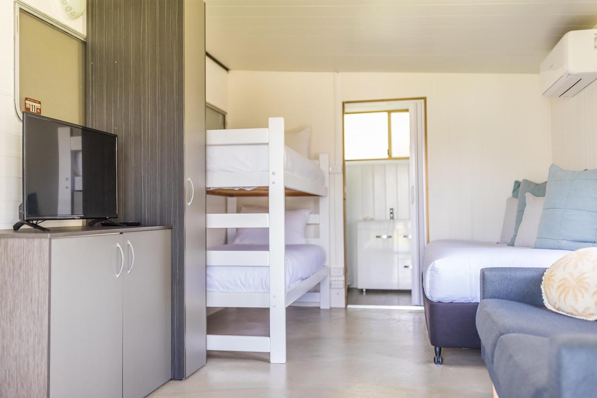 Surfside Cudmirrah Beach Berrara Kamer foto